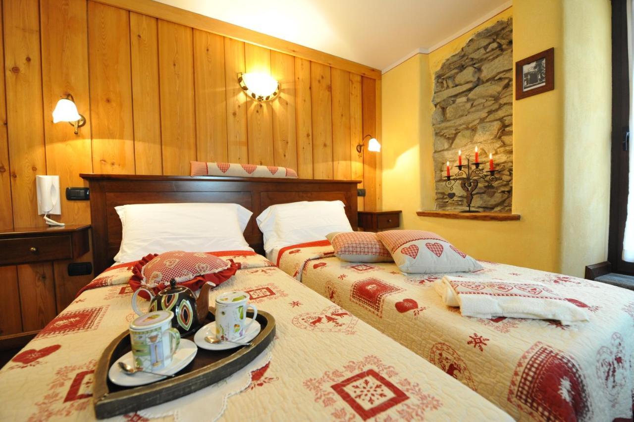 L'Ancien Paquier Chambre D'Hotes Valtournenche Exterior foto