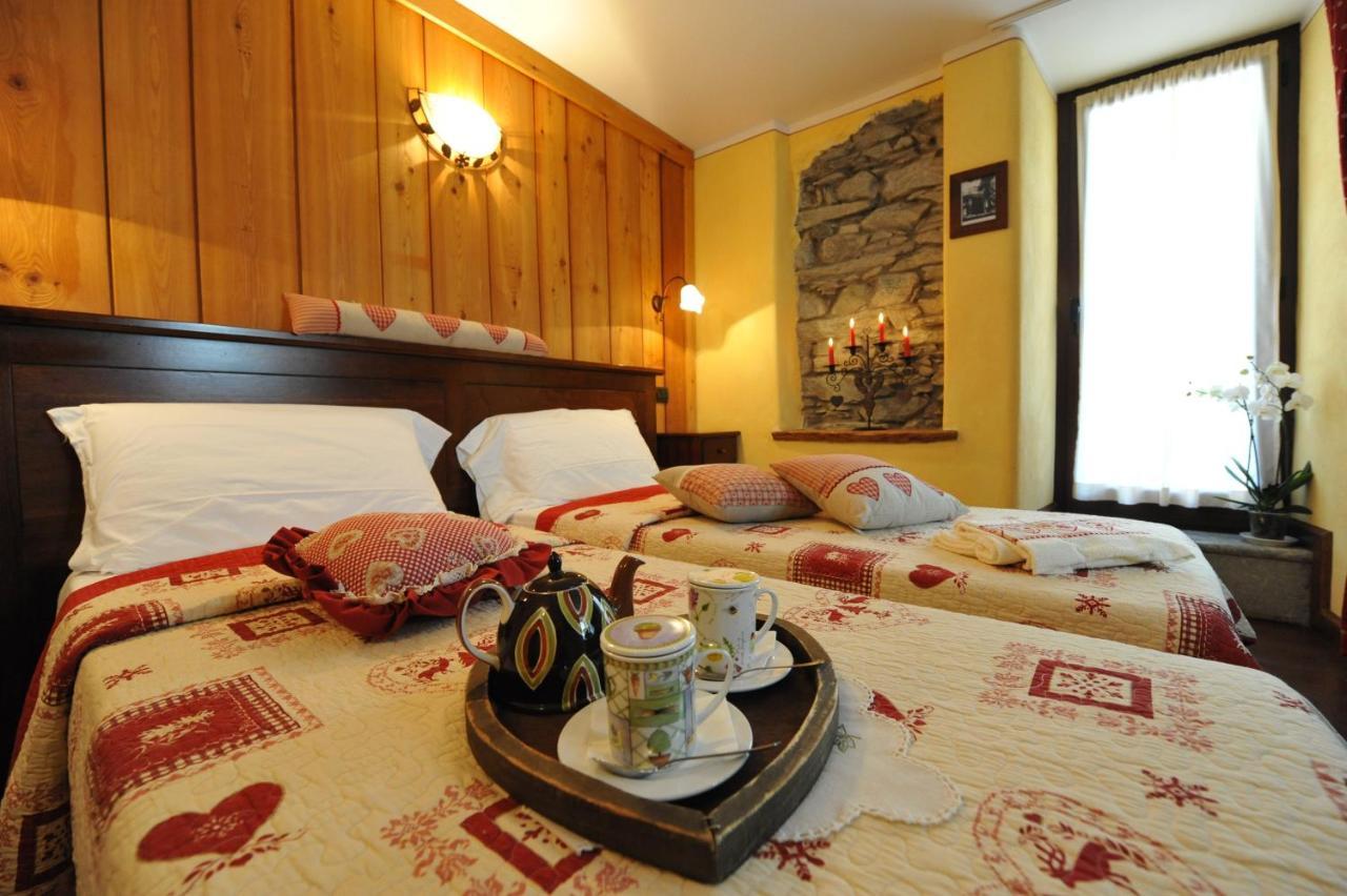 L'Ancien Paquier Chambre D'Hotes Valtournenche Exterior foto